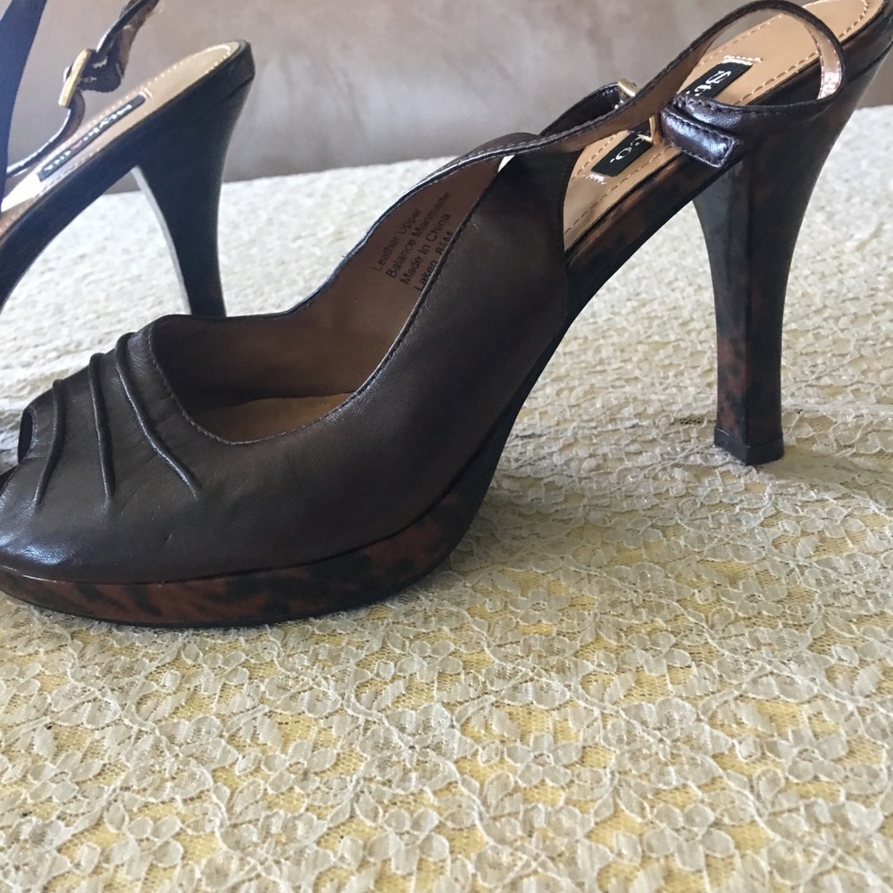 Heels - Picture 2 of 4